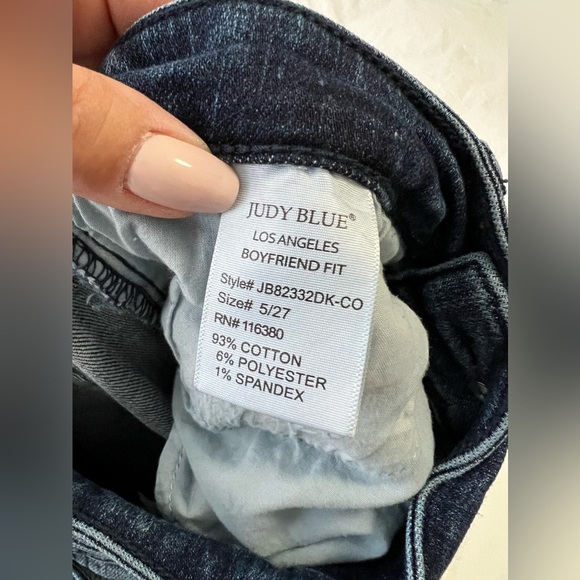 JUDY BLUE | Women Sz 5/27 | Boyfriend Fit Jeans Medium Wash Distressed Stretch - Picture 3 of 8